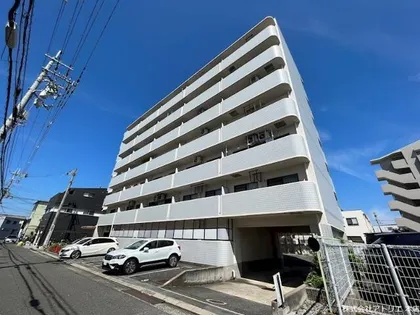 スカイハイツ【6階】の外観