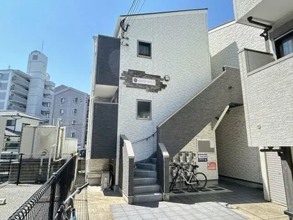 コンフォートベネフィス高宮9【1階】の外観