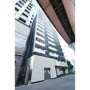 ラヴ神戸三宮【13階】の外観