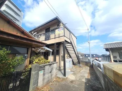 福岡県北九州市八幡西区折尾2丁目【アパート】の外観