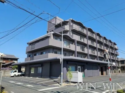 ユトリロ牧野の画像