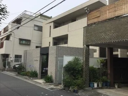 兵庫県尼崎市潮江2丁目【マンション】の外観