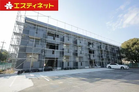 MAISON HOLLYの画像
