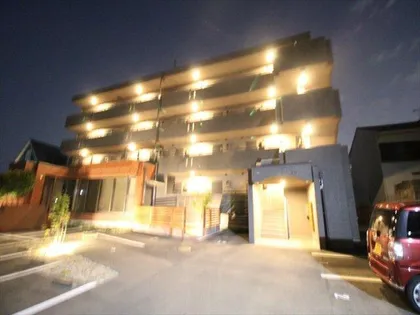 ユトリロ北山【403号室】の外観