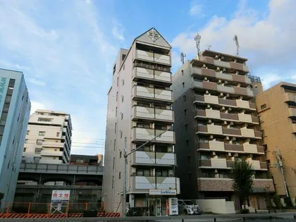 プレステル桑津【8階】の外観