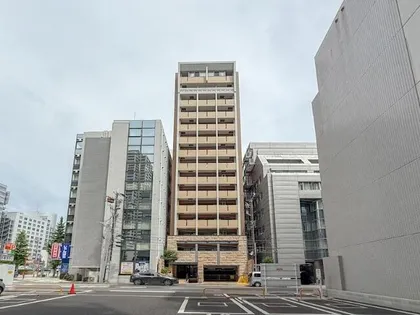 プレサンス三宮花時計前【4階】の外観