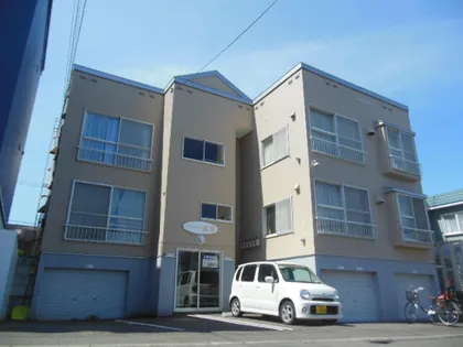 グランドパレス里塚の画像