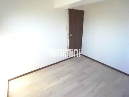 カーサカラカス【3階】の居間