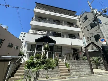 シェトワ北河堀【3階】の外観