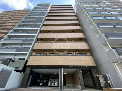 ドミール江戸堀【2階】の外観