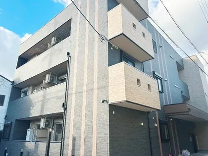 ディークラート園田の画像