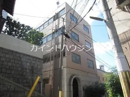 オリーブコートの画像