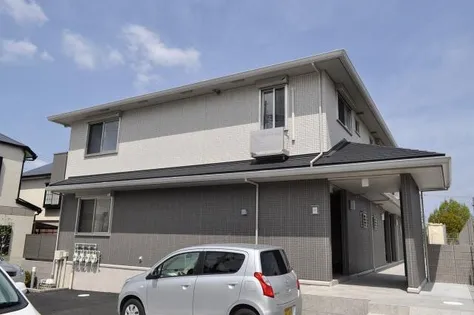 フルーレ神明【1階】の外観