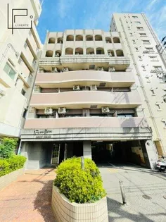 ピュアドームアーデント博多【6階】の外観