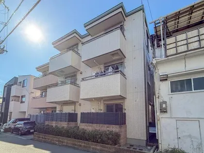 ADOMAISON【1階】の外観