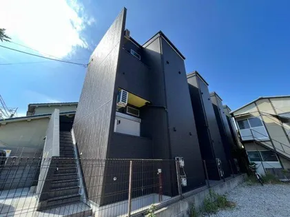 グランセレーノ石津【1階】の外観