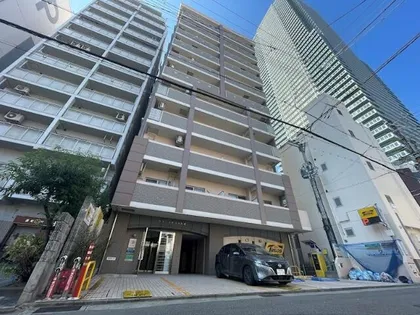 クオーレ三宮一番館【7階】の外観