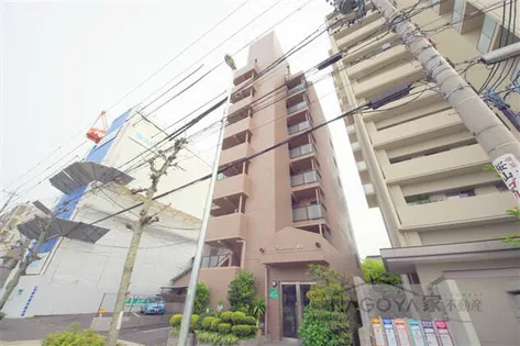 プロビデンス桜山【5階】の外観