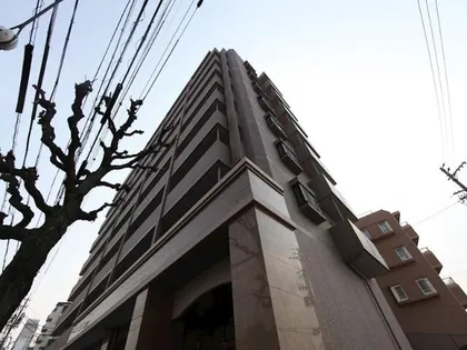 グランシャリオ覚王山【2階】の外観