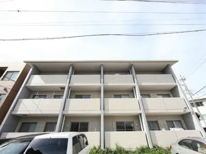 プロビデンス杁中【3階】の外観