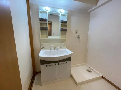 グリーンデルワールド舘【1階】の内装