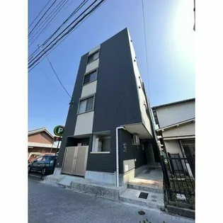 ロイヤルレジデンス高畑【4階】の外観