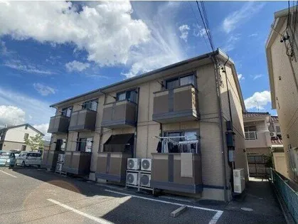 オワゾーモンターニュの画像