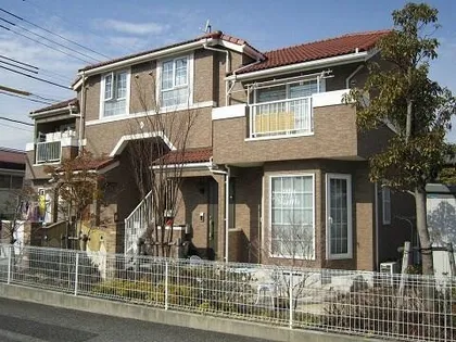 ラ・メルヴェイユⅡ【1階】の外観