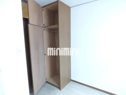 ピーフル庄内【3階】の内装