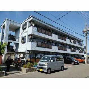 ル・ポール岩田【3階】の外観