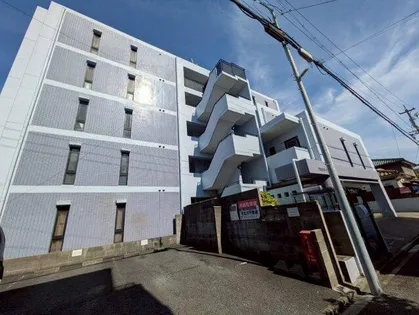 ファースト尼ヶ坂【404号室】の外観