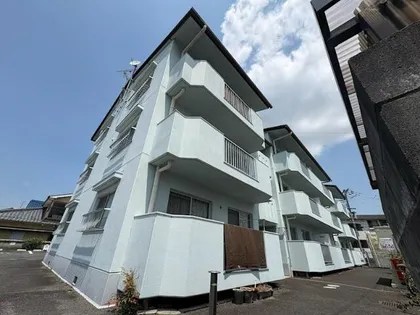 マンション平津の画像