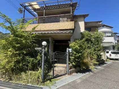 大阪府富田林市川向町【一戸建】の外観