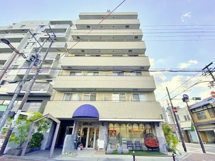 ロイヤルクイーンズパーク関目【6階】の外観