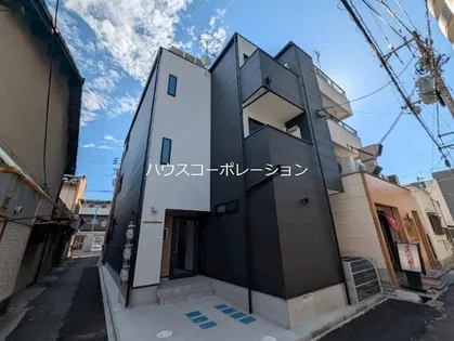 カーサ出屋敷駅前【2階】の外観