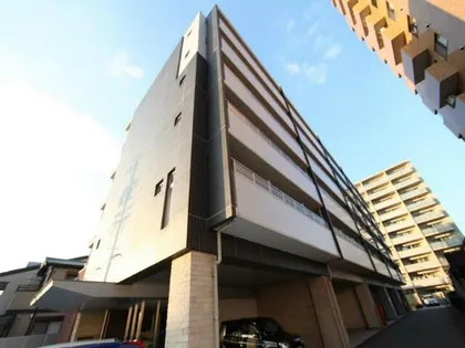 マックヴィラージュ平安【5階】の外観