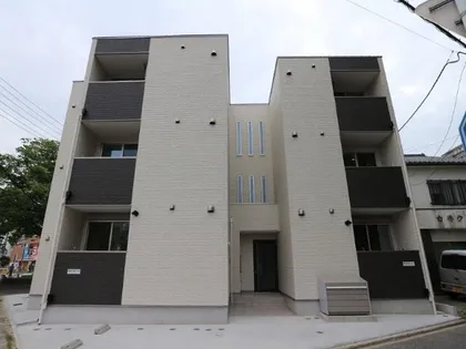 REGALEST LESATOの画像