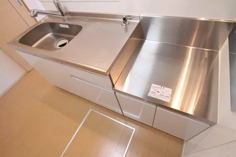 クレモンティーヌC【1階】のキッチン