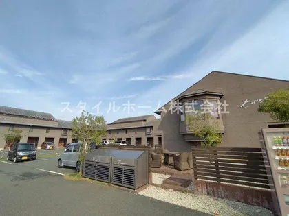 愛知県豊橋市神野新田町字ロノ割【テラスハウス】の外観