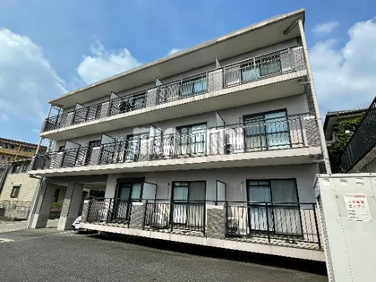 エスコートワン【3階】の外観