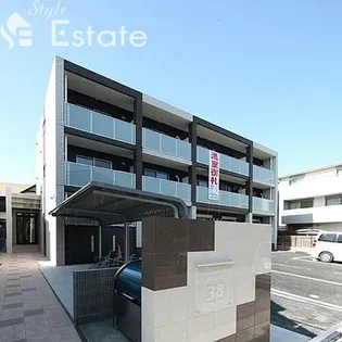 ルート38【3階】の外観