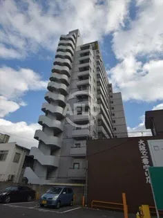 マンションタワーサイド【5階】の外観