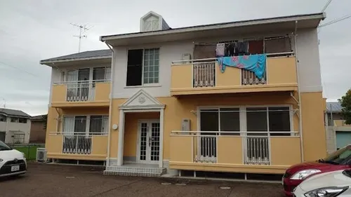 グリーンタウンハタケヤマA棟【2階】の外観