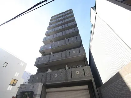フローラル泉【4階】の外観