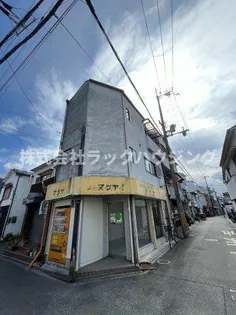 大阪府寝屋川市春日町【一戸建】の外観