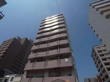 ケーエム泉【8階】の外観