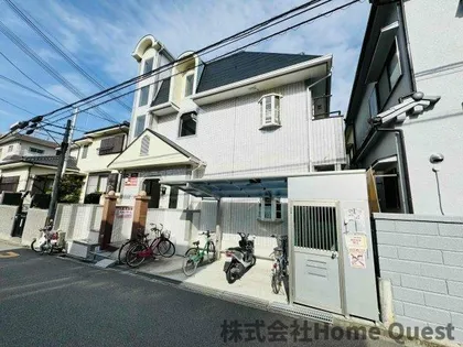 ヨーロピアン 22番館【2階】の外観