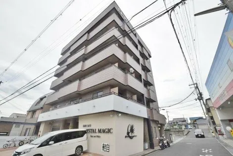 D・Hマンション【5階】の外観