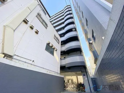 ノアーズアーク桃谷駅前【3階】の外観