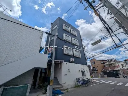 リヨンドハイツ【4階】の外観